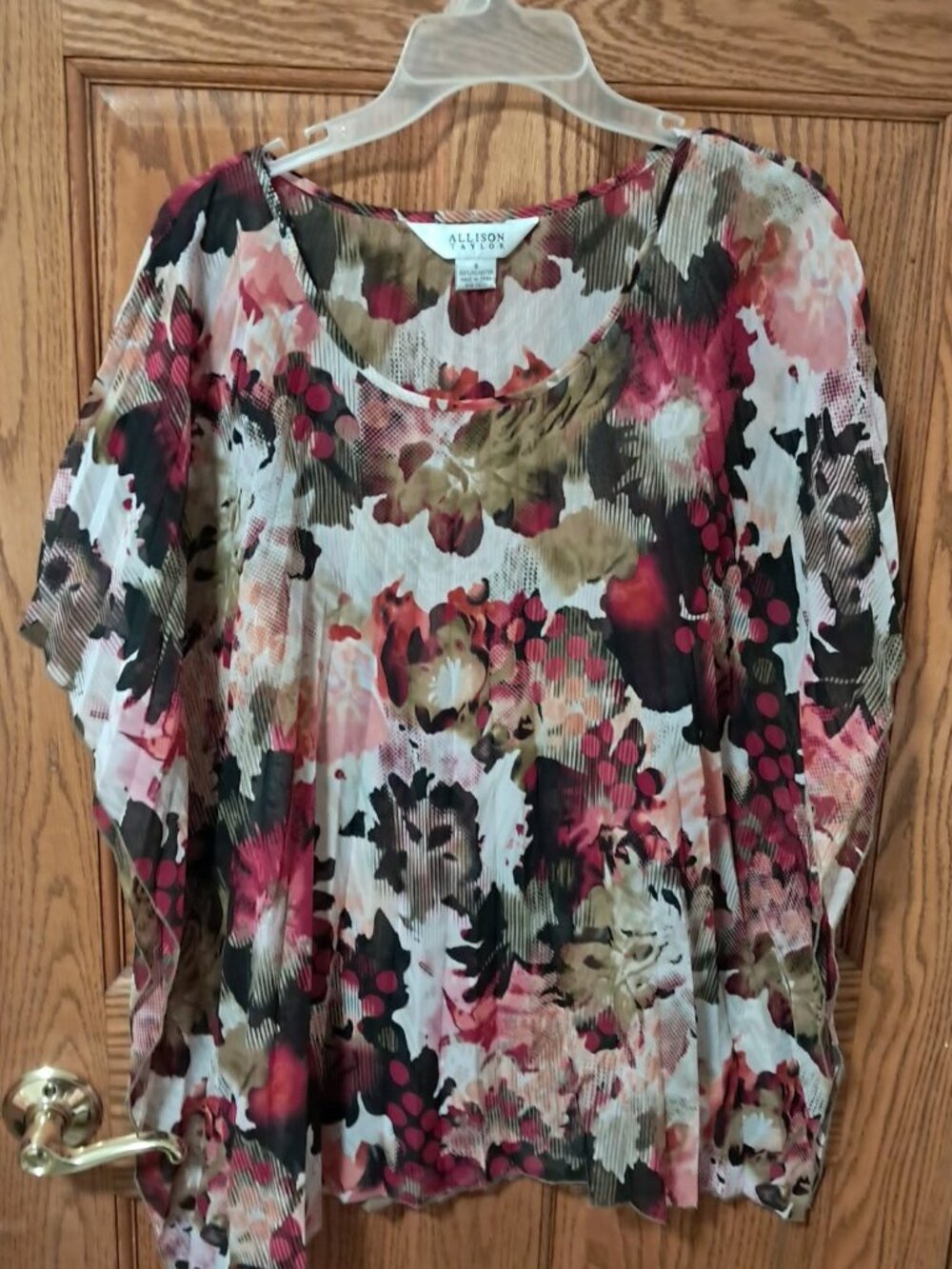 WOMENS TOP